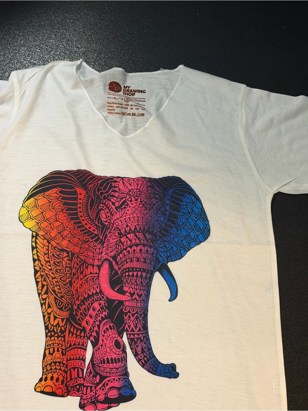 My Drawing Shop Rainbow Elephant Graphic Tee - Ivory small new